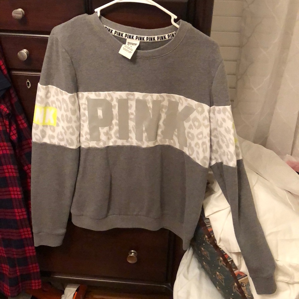 Super cute Pink sweatshirt